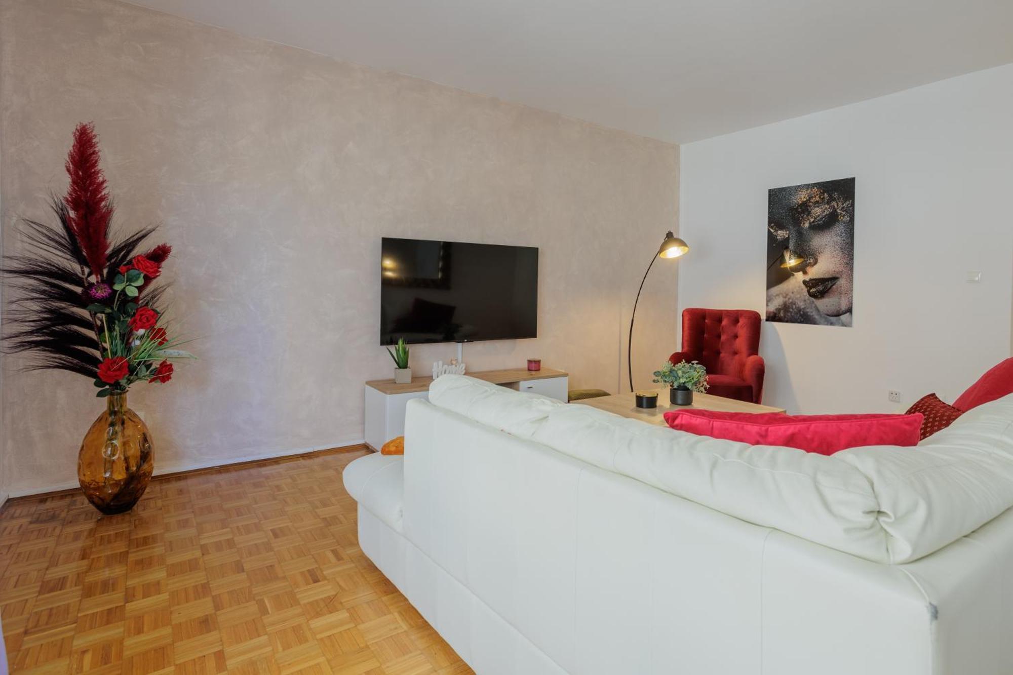 Center Apartment Silvana Split Eksteriør billede